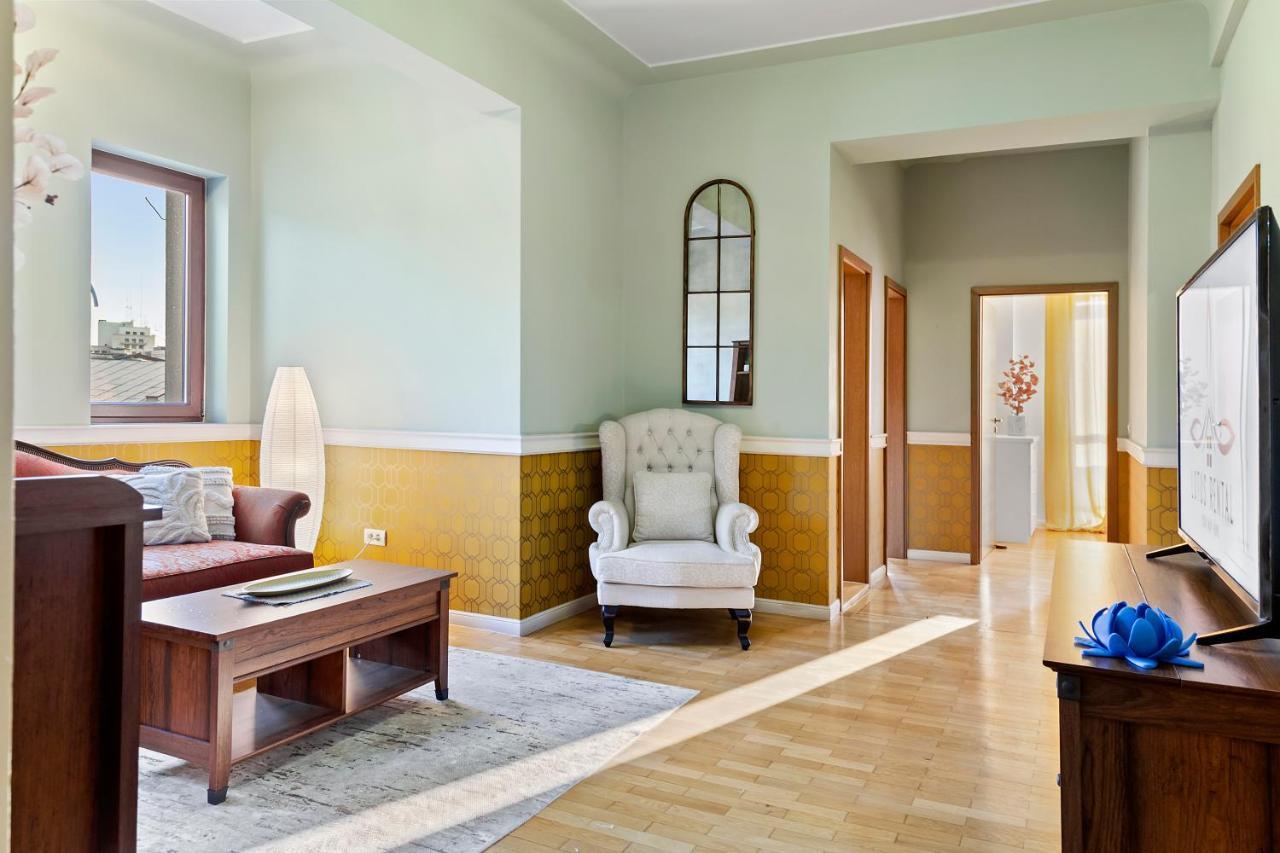 City Heart Retreat Elegant Apartment Бухарест Экстерьер фото